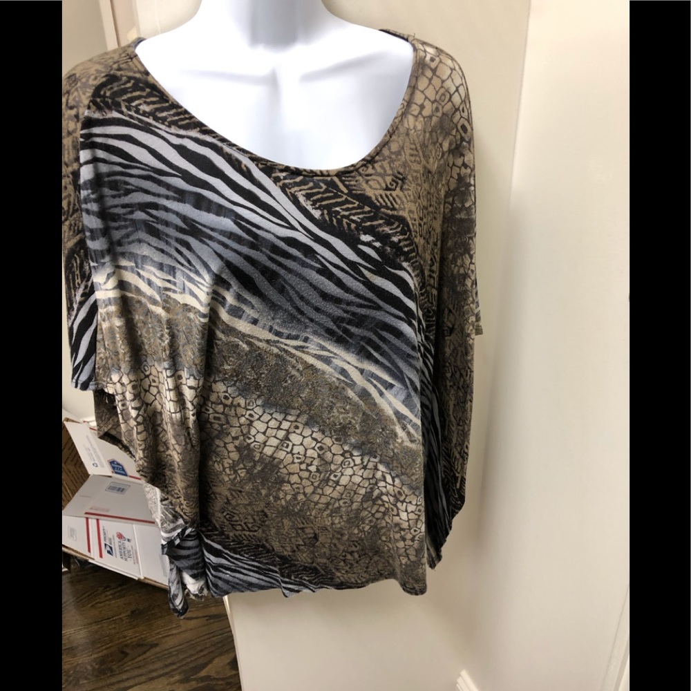 🎊5/10🎊price drop New Directions top
